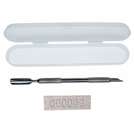 Cuticle pusher slanted